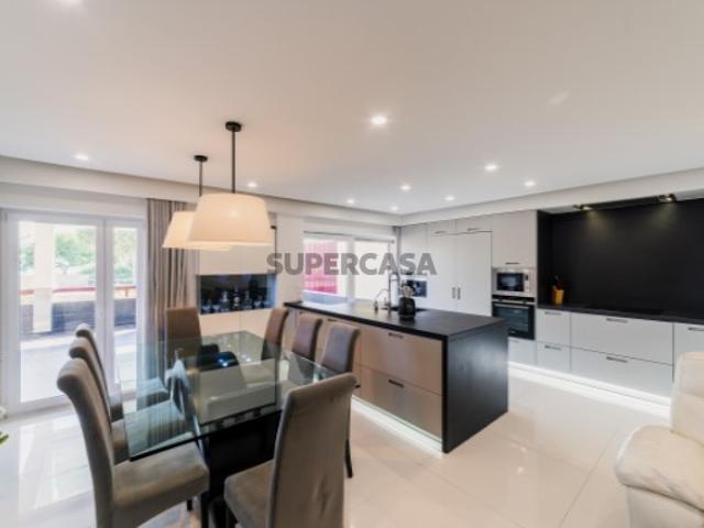 Casa venda em Oeiras e São Julião da Barra, Paço de Arcos e Caxias, Oeiras