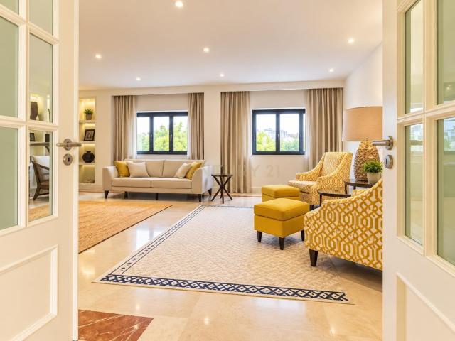 Apartamento alugar em Jardim da Radial, Odivelas