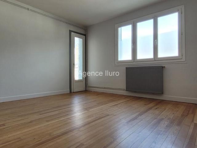 Appartement location à Oloron-Sainte-Marie, Oloron-sainte-marie