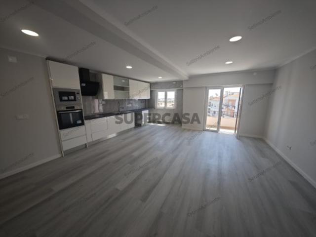 Casa venda em Seixal, Amora
