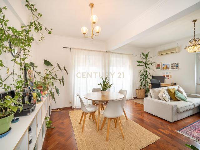 Apartamento venda em Águas Livres, Amadora