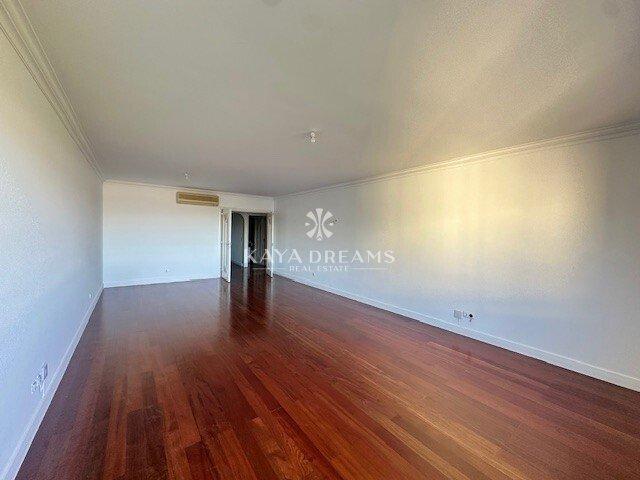 Apartamento venda em Casal do Chapim, Odivelas