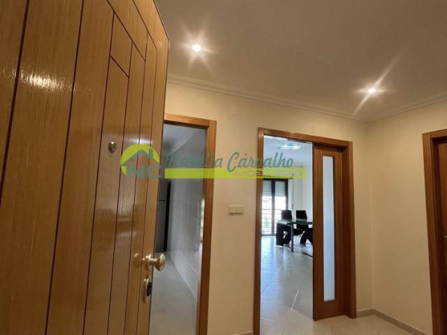 Apartamento venda em Vialonga, Lisboa