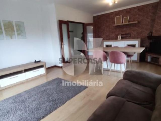 Casa venda em Maia, Gueifães