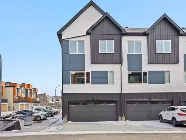 Condo for rent in Airdrie, Alberta