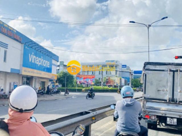 Mặt bằng bán
