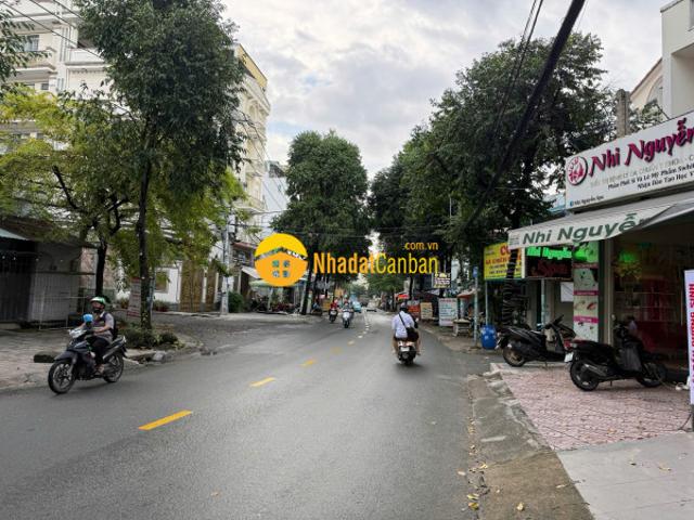 Mặt bằng bán