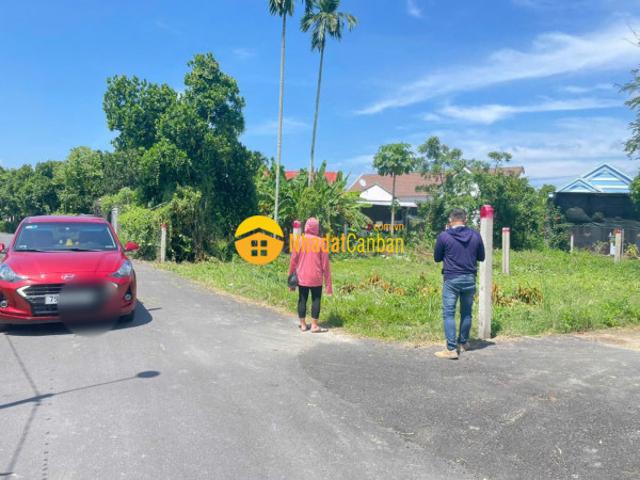 Mặt bằng bán