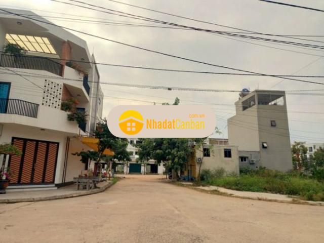 Mặt bằng bán