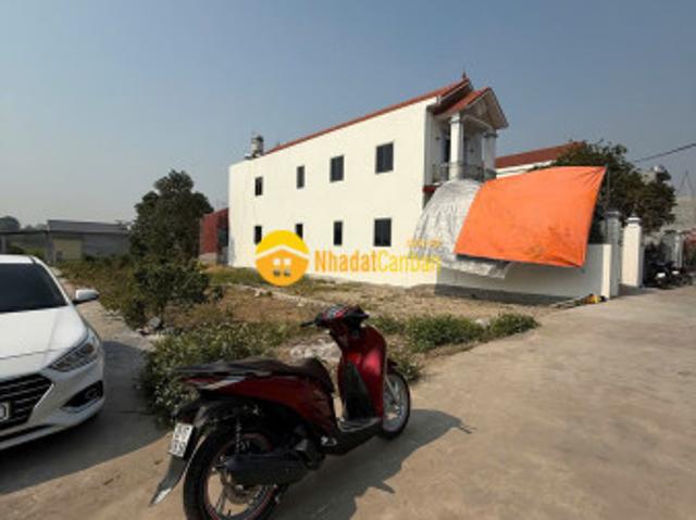 Mặt bằng bán