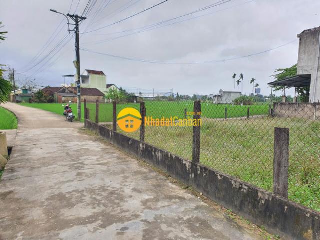 Mặt bằng bán
