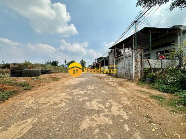 Nhà bán