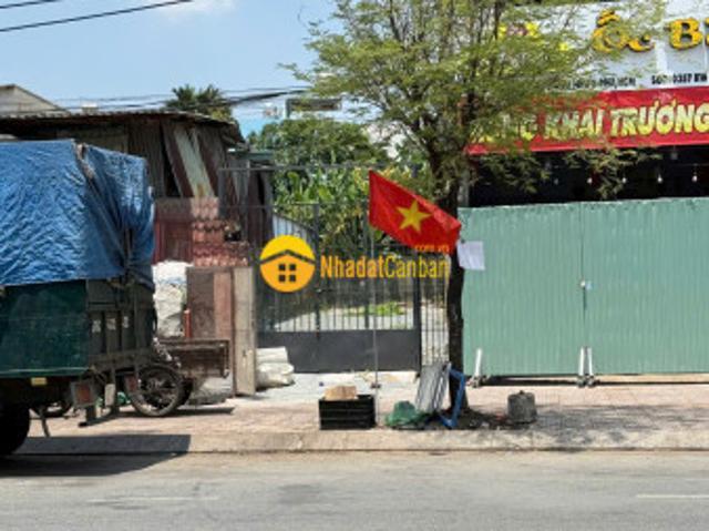 Mặt bằng bán