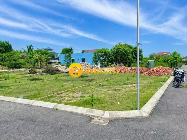 Mặt bằng bán
