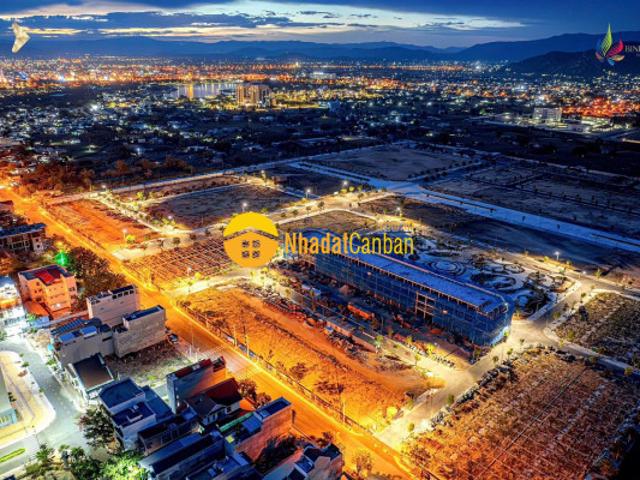 Nhà mặt phố bán