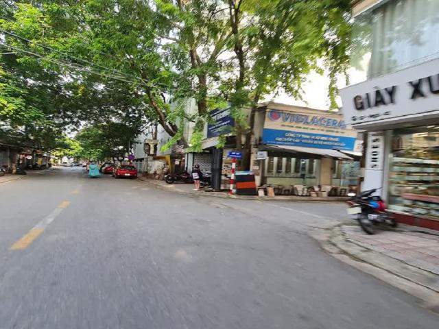 Nhà mặt phố bán tại Hoàn Kiếm, Hà Nội