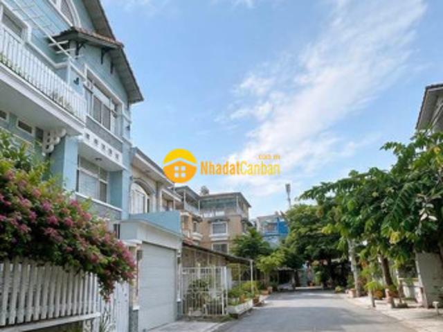 Mặt bằng bán