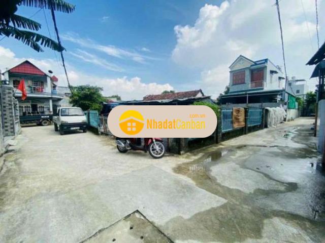 Mặt bằng bán
