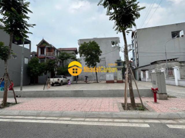 Mặt bằng bán