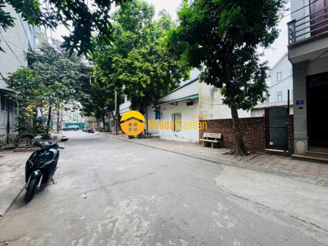 Mặt bằng bán