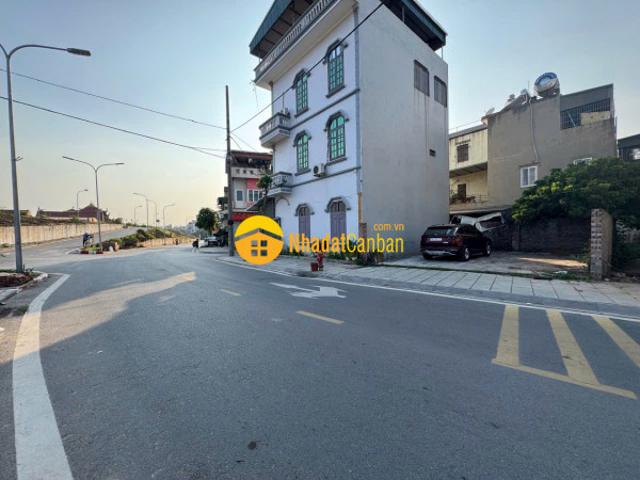 Mặt bằng bán