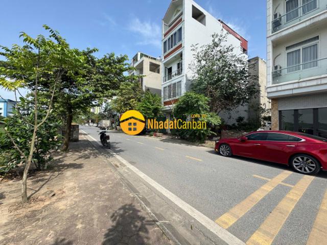 Mặt bằng bán