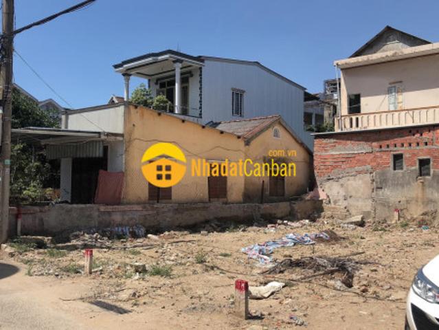 Mặt bằng bán