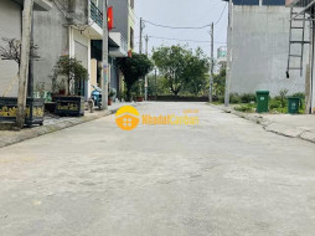 Mặt bằng bán