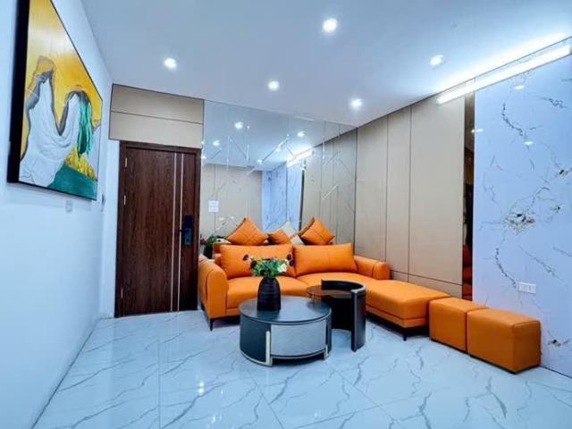 Nhà mặt phố bán tại Hoàn Kiếm, Hà Nội