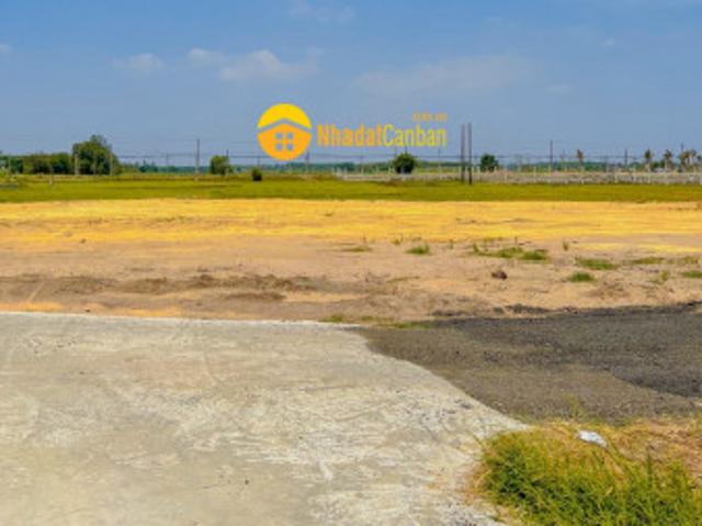 Mặt bằng bán