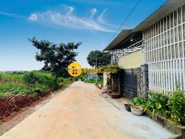 Mặt bằng bán