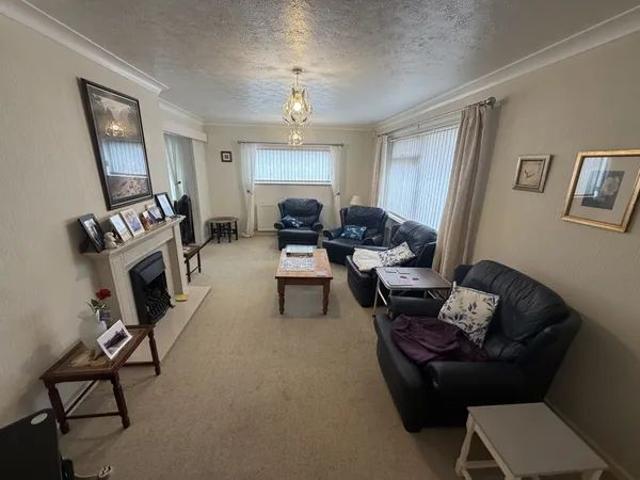 House for rent in Rumwell, Somerset
