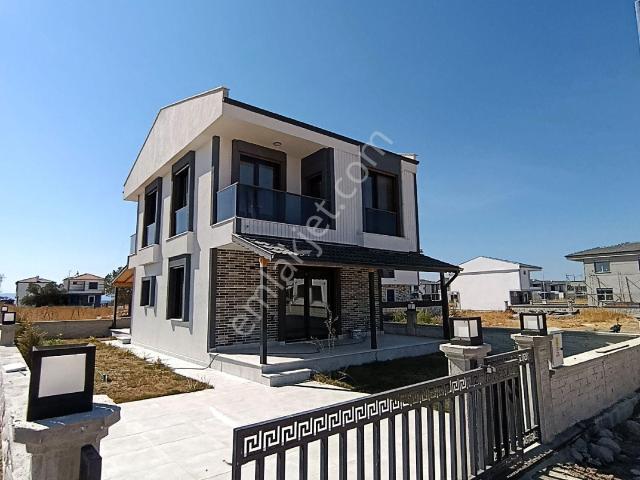 Ayvalik, Balikesir içerisinde satılık Villa