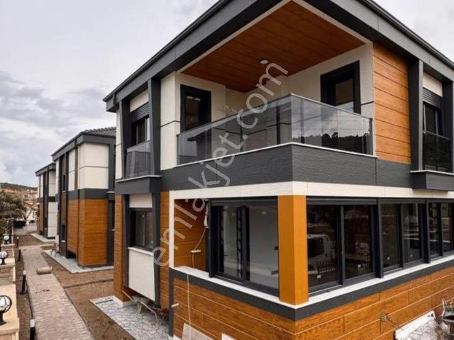 Ayvalik, Balikesir içerisinde satılık Villa