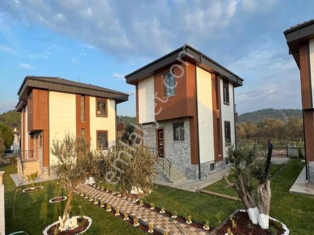 Ayvalik, Balikesir içerisinde satılık Villa