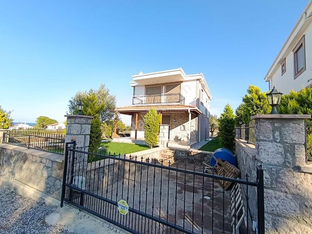 Ayvalik, Balikesir içerisinde satılık Villa