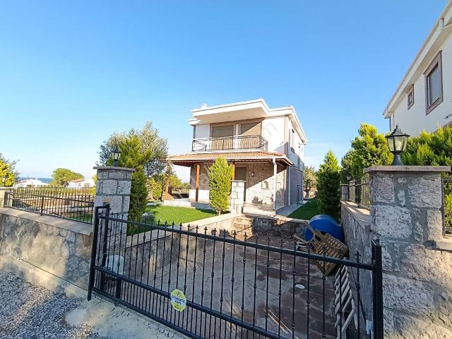 Ayvalik, Balikesir içerisinde satılık Villa