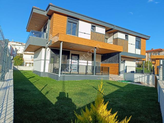 Ayvalik, Balikesir içerisinde satılık Villa