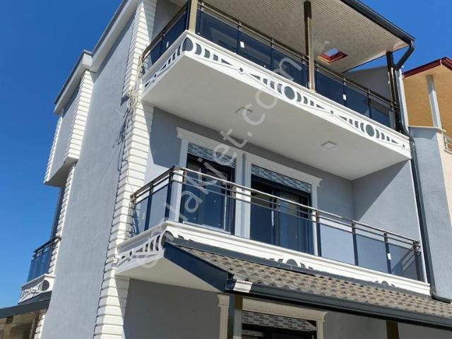 Ayvalik, Balikesir içerisinde satılık Villa
