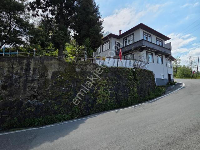 Rize içerisinde satılık Villa