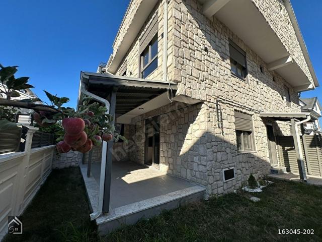 Alandere Mahallesi, Kocaali içerisinde satılık Villa
