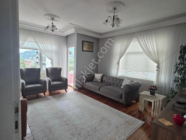 Rize içerisinde satılık mülk