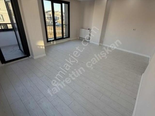 Arnavutköy, İstanbul içerisinde kiralık mülk