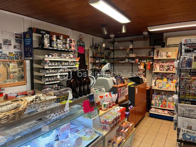 Local Commercial vente à Tournon-sur-Rhône, Saint-victor