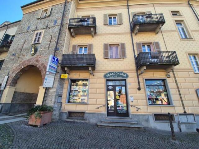 Locale Commerciale in vendita a Piemonte, Alessandria