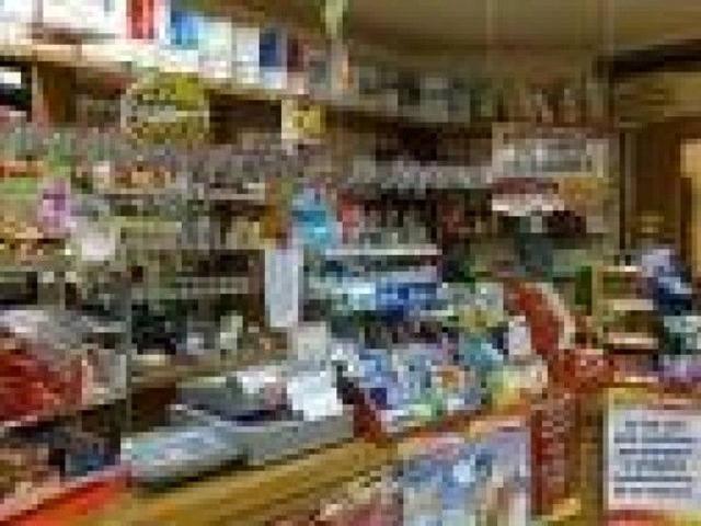 Locale Commerciale in vendita a Unione dei comuni Valli del Reno, Lavino e Samoggia, Casalecchio Di Reno