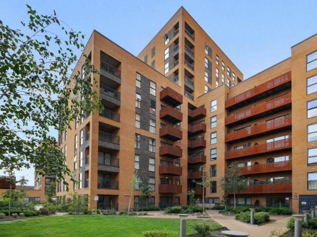 Apartment for rent in London Borough of Ealing, Greater London
