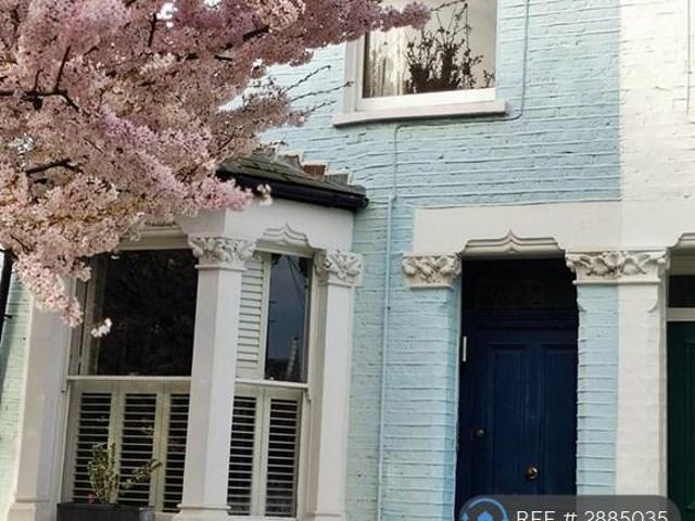 Apartment for rent in Hammersmith, Greater London