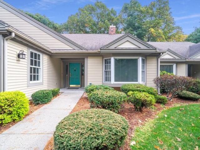 Condo for sale in Longmeadow, Hampden County