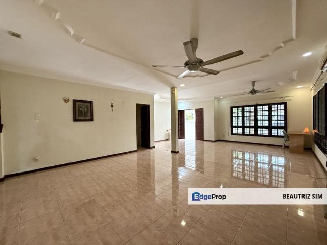 House for sale in Kuching